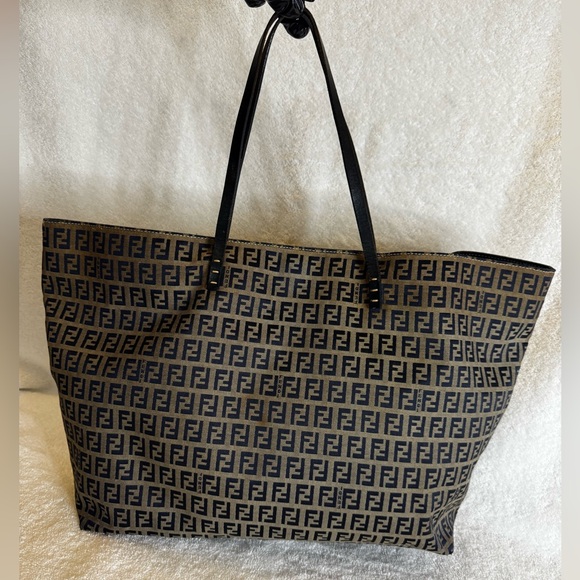 Fendi Zucchino Canvas Navy blue/gray color tote bag with dust bag… - Picture 2 of 16